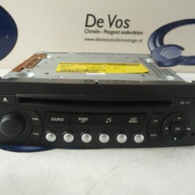 Peugeot 207  Radio CD player 2007 6564L7-6564L6