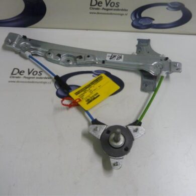 Peugeot 208  Fenstermechanik 4-türig rechts hinten 2014 9673153880