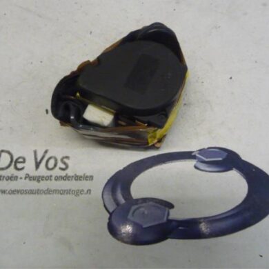 Peugeot 106 1.5 XNd,XRd,Sketch Veiligheidsgordel rechts-achter 2000 8973GK