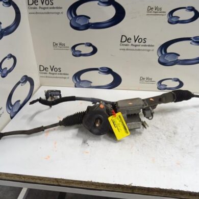 Peugeot 207 1.4 16V Power steering box 2007 4001A2