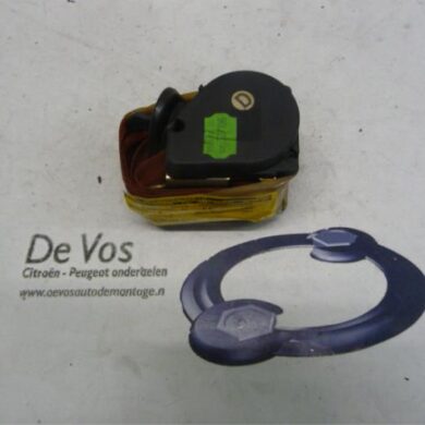 Peugeot 106 1.4 XT i Veiligheidsgordel rechts-achter 1994