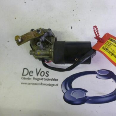 Citroen Picasso 1.8 16V Front wiper motor 2005 6405N8-6405G8