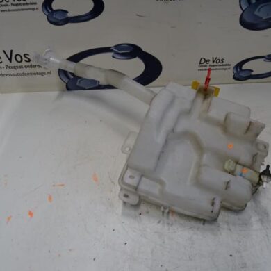 Citroen C4 Aircross  Front windscreen washer reservoir 2012 1607937180