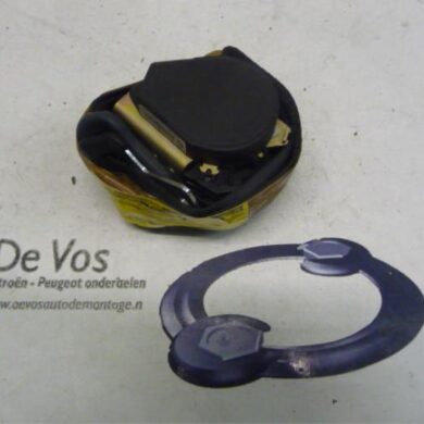 Citroen Saxo 1.1i X,SX Front seatbelt, right 1999 8973Y2