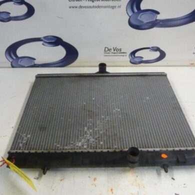 Peugeot 3008  Radiator RHHRH02 2014 133391-1333A2