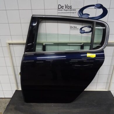 Peugeot 308  Rear door 4-door, left 2016 9802165680