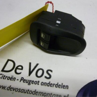 Peugeot 206  Multi-functional window switch 2007 6552WQ
