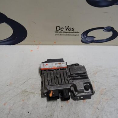 Peugeot 2008  Start/Stop computer BHZBH01 2015 9810858280