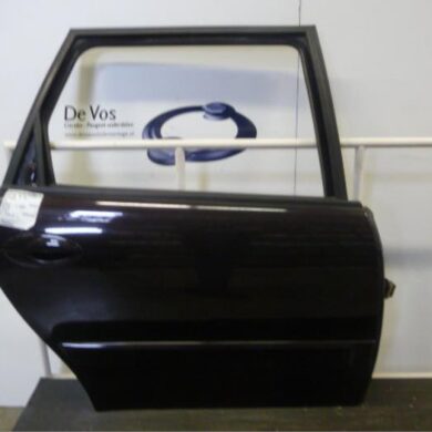 Citroen C5 2.0 16V Rear door 4-door, right 2005 9008J2
