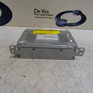 Peugeot 208  Radio 2015 1621680980-1613698480