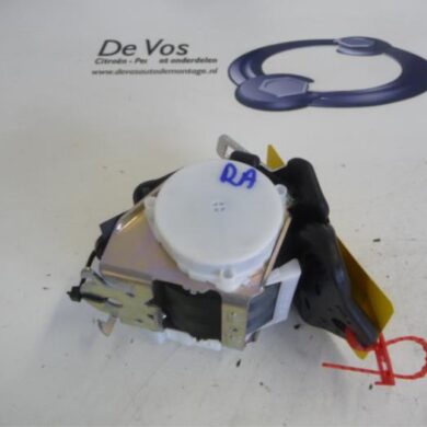 Citroen C4 Cactus  Veiligheidsgordel rechts-achter 2015 98009738XX