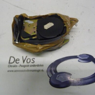 Peugeot 806  Veiligheidsgordel links-achter 1998