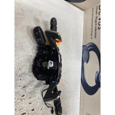 Peugeot 3008  Combischakelaar Stuurkolom 2021 98312608ZD