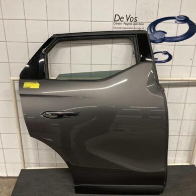 DS Automobiles DS3 Crossback 1.2 12V PureTech 130 Rear door 4-door, right 2019 9825055180