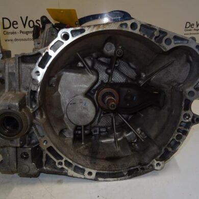 Peugeot 5008  Versnellingsbak RHERH02 2012 223173-2232A5 20MB26