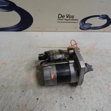 Peugeot 2008  Starter HNKHN05 2020 9812715480-1632746480