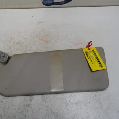 Peugeot Partner 1.9D Sun visor 2004 8143TH