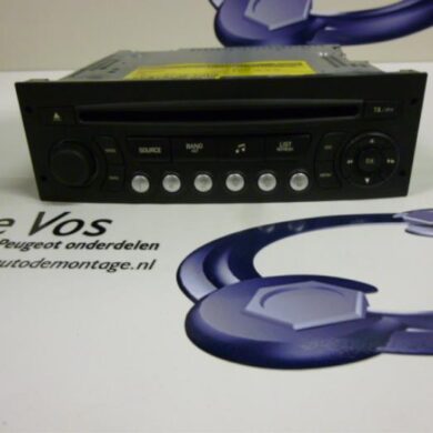 Peugeot 207  Radio CD Spieler 2010 6574PW-16077504XT-6574PX-16077505XT