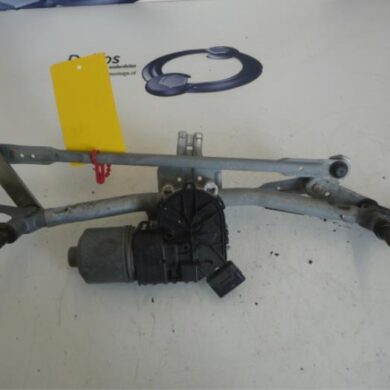 Peugeot Partner  Front wiper motor 2009 6405LK