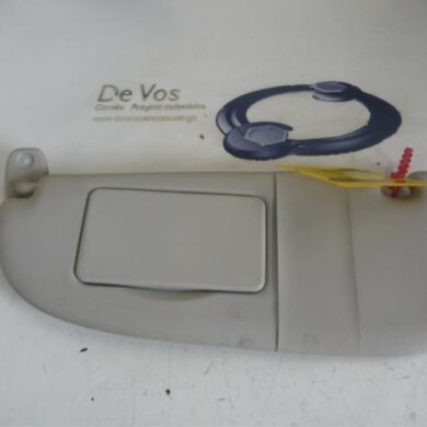 Peugeot 206 1.6 16V Sun visor 2002 8143HE