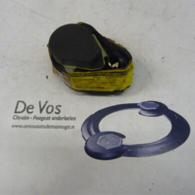 Peugeot 307 2.0 HDi 90 Rear seatbelt, right 2004 8974JN