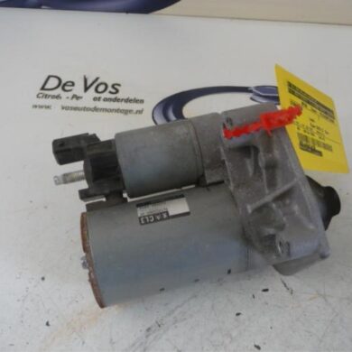Peugeot 208  Starter HMZ-HMZHM01 2015 9688477380