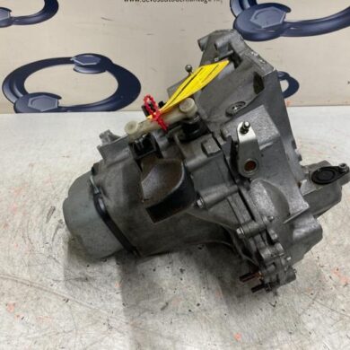 Peugeot 208 1.4 16V Gearbox 8FP 2012 2231C3-9803846280-1608995480-2232E0 20CQ88