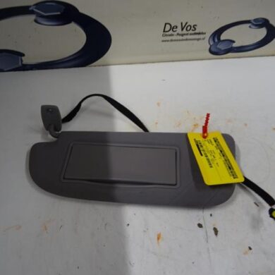 Peugeot 607  Sun visor 2006 8143KX