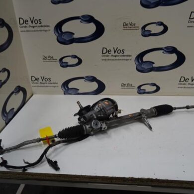 Peugeot 2008  Power steering box 2015