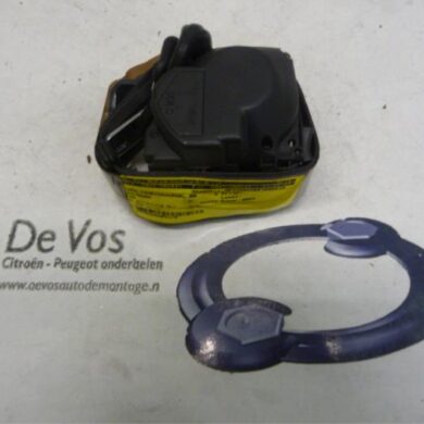 Citroen C2 1.4 HDI Rear seatbelt, right 2004 8974S5