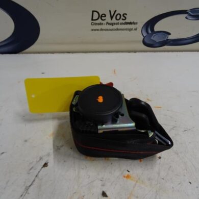 Peugeot 2008  Rear seatbelt, left 2016 96781657XJ
