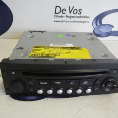 Peugeot 207 1.4 HDi Radio CD player 2012 16107915XT-16089142XT