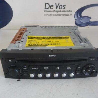Citroen C4 Picasso  Radio CD Speler 2008 657923-1607757480-657924-16077575XT