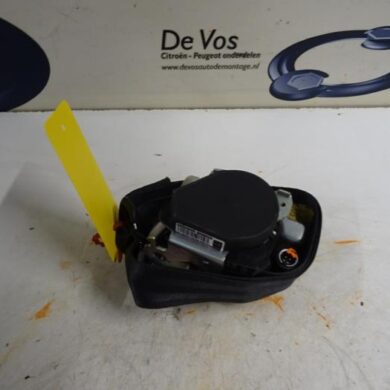 Peugeot 407  Seatbelt tensioner, left 2007 8974YK