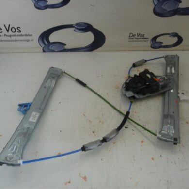 Peugeot 208  Ruitmechaniek 2Deurs rechts-voor 2013 9673154680-9806088380