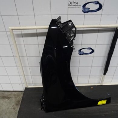 Peugeot 3008  Kotflügel rechts vorne 2013 7841Z1