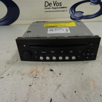 Peugeot 3008  Radio CD player 2013 16108009XT
