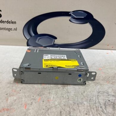 Peugeot 208 1.4 16V Radio 2013 1608758780-9801840680