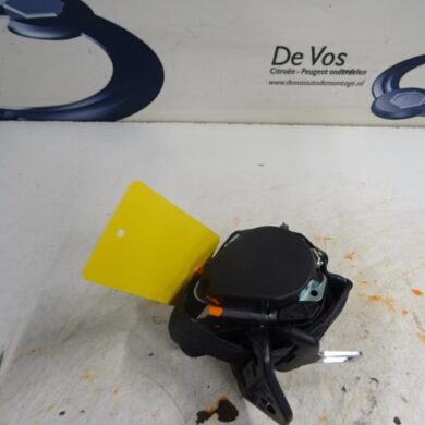 Peugeot 2008  Rear seatbelt, left 2018 96781657XJ