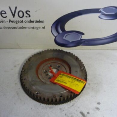 Citroen C2 1.6 16V VTR Vliegwiel NFU 2004