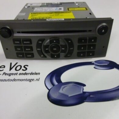 Peugeot 407 2.0 HDiF 16V Radio CD player 2004 6564W5