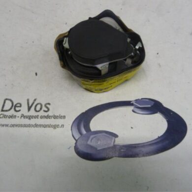 Peugeot 207  Veiligheidsgordel rechts-achter 2007 8975J8