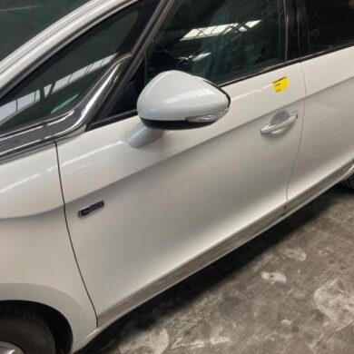 Citroen DS5 2.0 165 HYbrid4 16V Door 4-door, front left 2014 9667050780