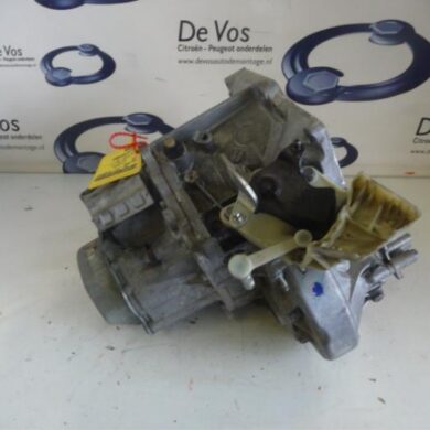 Citroen DS3  Gearbox HNZ-HNZHN01 2015 1611920380-1612444380-1611920680 20ET25