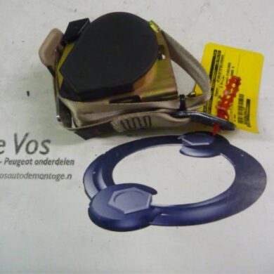Peugeot 607 2.2 16V Rear seatbelt, right 2005 8974AZ