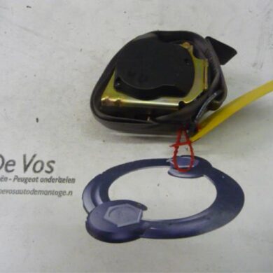 Citroen Picasso  Rear seatbelt, right 2002 8974E3