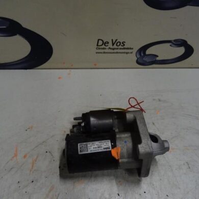 Peugeot 2008  Startmotor HNZ-HNZHN01 2018 9674077280
