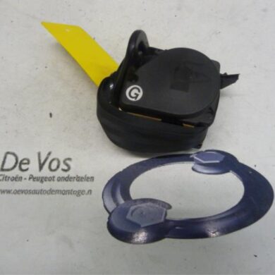 Peugeot 106 1.1 XN,XR,XT,Accent Rear seatbelt, left 2002 8973XT