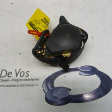 Peugeot 206 1.6 16V Rear seatbelt, right 2002 8974HV