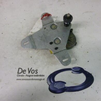 Peugeot 309 1.4 XE,XL,XR,GL,GR Ruitenwissermotor achter 1992 640577